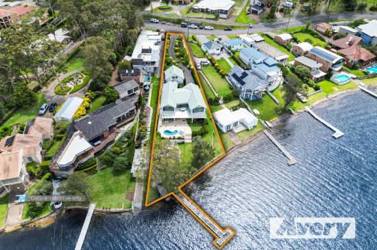 143 Coal Point Road, Coal Point, NSW 2283