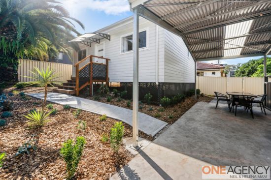 14a Moore Street, West Gosford, NSW 2250