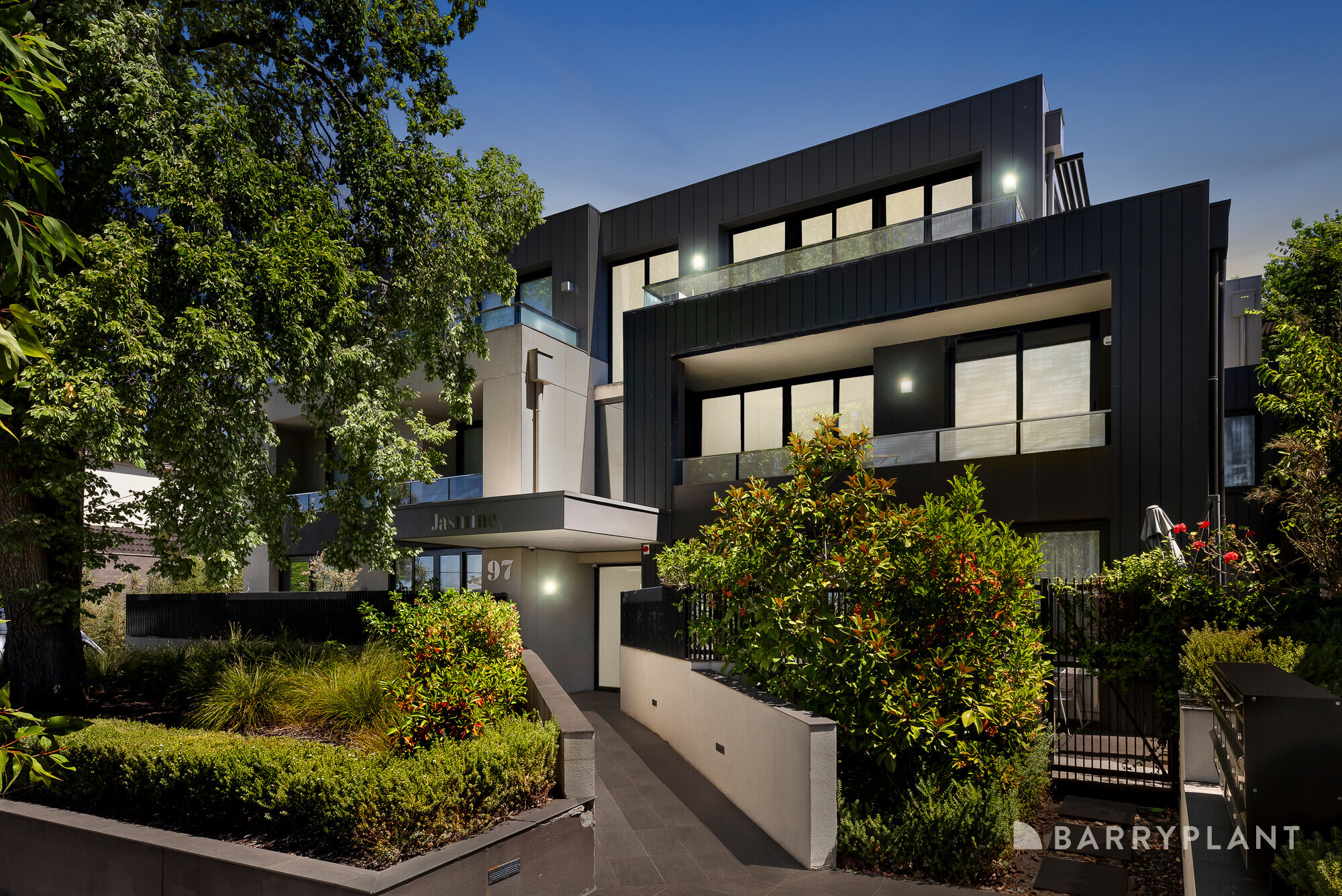15/97 Whittens Lane, Doncaster, Vic 3108