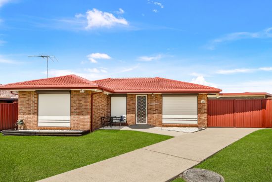 15 Alroy Crescent, Hassall Grove, NSW 2761