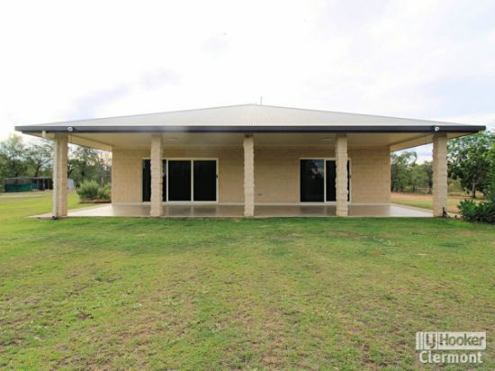15 Appos Road, Clermont, Qld 4721