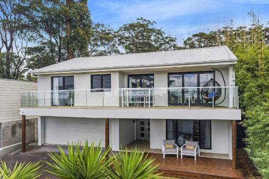 15 Beachcomber Parade, North Avoca, NSW 2260