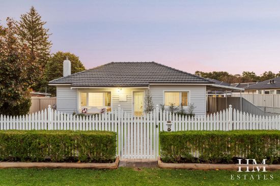15 Beverley Terrace, South Guildford, WA 6055