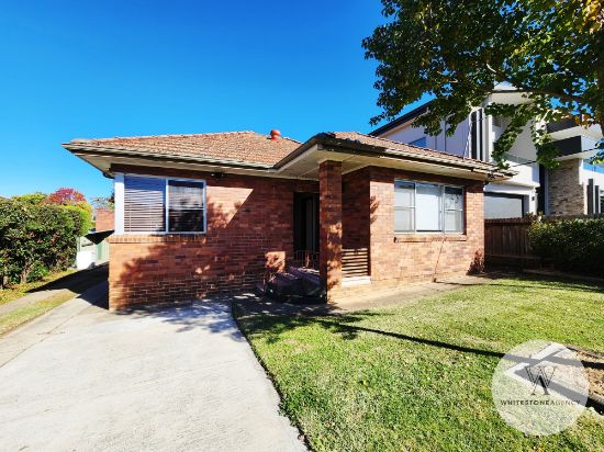 15 Cotswold Street, Westmead, NSW 2145