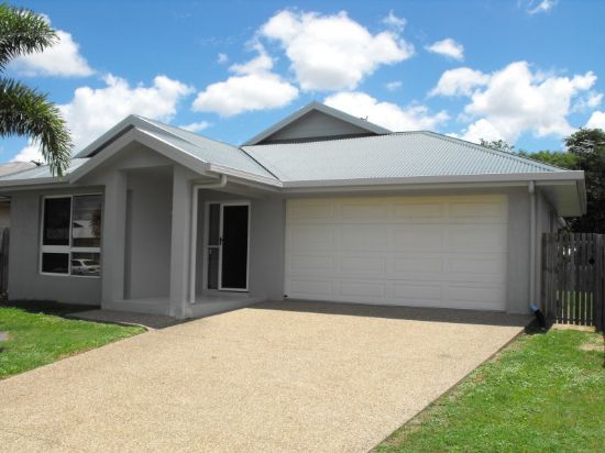 15 Firetail Pocket, Kelso, Qld 4815