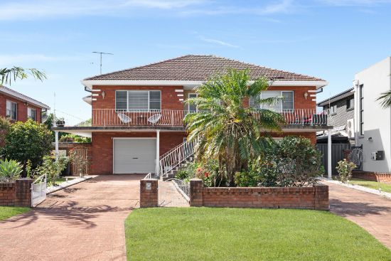 15 Hillcrest Avenue, Moorebank, NSW 2170