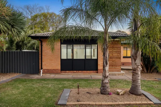 15 Hodby Crescent, Smithfield Plains, SA, 5114