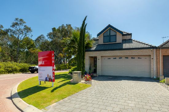 15 Houston Boulevard, Canning Vale, WA 6155