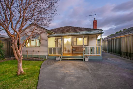 15 Locksley Avenue, Reservoir, Vic 3073