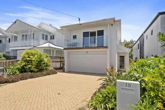 15 Stewart Parade, Manly, Qld 4179