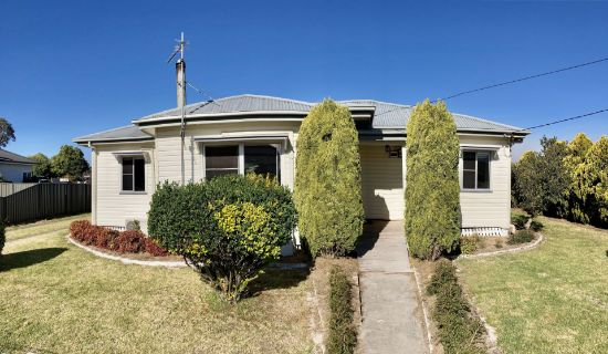 15 Symes Street, Stanthorpe, Qld 4380
