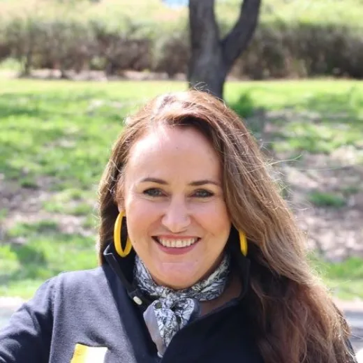Rachel  Carroll - Real Estate Agent at Ray White - Emerald