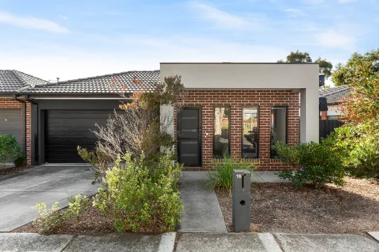 16 Alpina Street, Frankston North, VIC, 3200