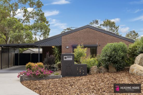 16 Australie Place, Gilmore, ACT 2905