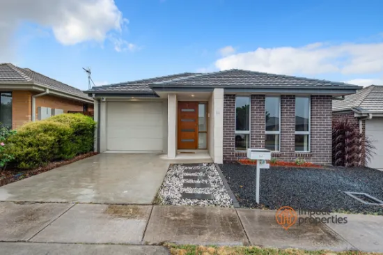 16 Breen St, Casey, ACT, 2913