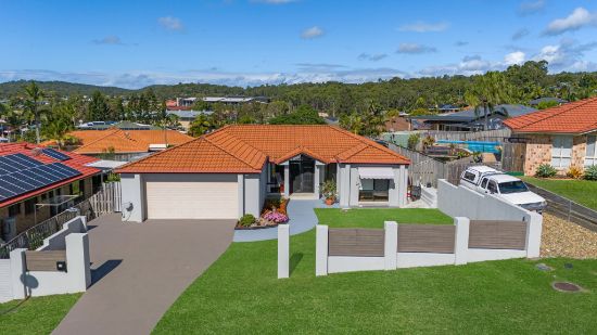 16 Chatham Avenue, Pacific Pines, Qld 4211