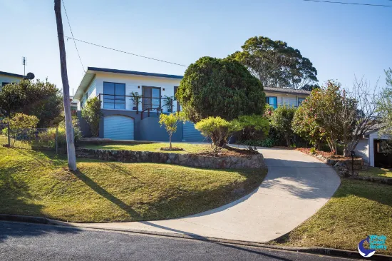 16 Collins Crescent, Narooma, NSW, 2546