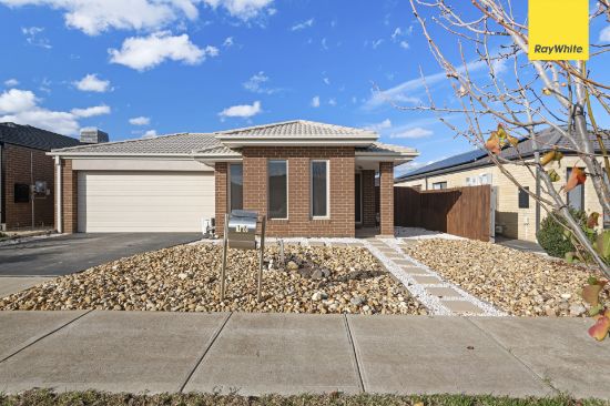 16 Connolly dve, Harkness, Vic 3337