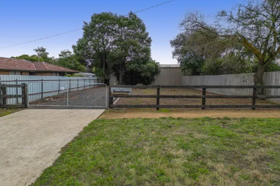 16 Edols Street, Ballan, VIC, 3342