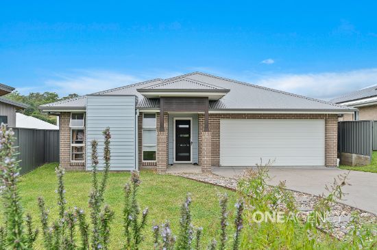 16 Fantail Street, South Nowra, NSW 2541