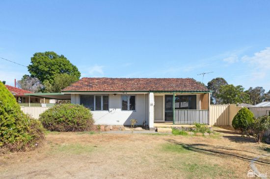 16 Hollybush Way, Kelmscott, WA 6111