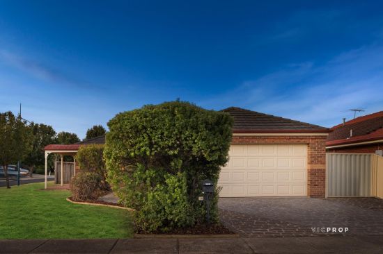 16 Messina Crescent, Point Cook, Vic 3030