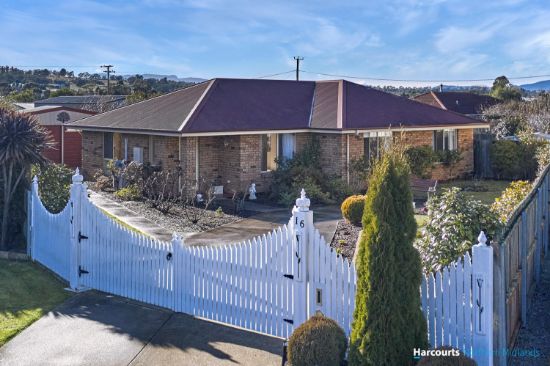 16 Nelson Place, Perth, Tas 7300