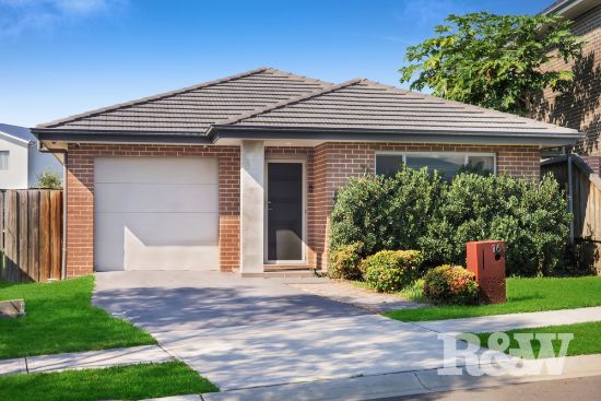 16 Olley Street, Claymore, NSW 2559