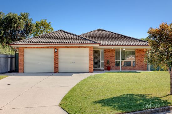 16 RACHEL COURT, Lavington, NSW 2641