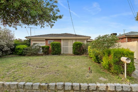 16 Rokewood Crescent, Meadow Heights, Vic 3048