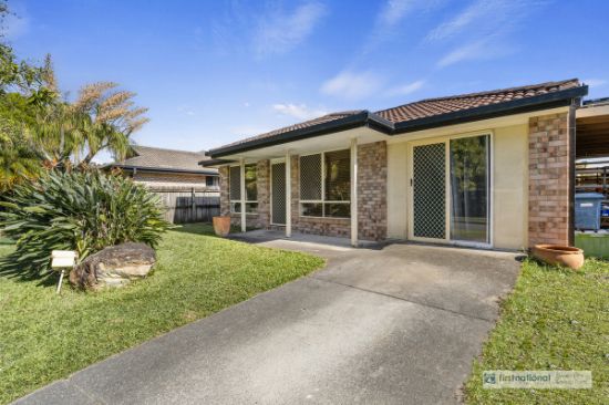 16 Russell Way, Tweed Heads South, NSW 2486