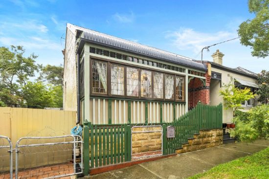 16 STANLEY STREET, Stanmore, NSW 2048