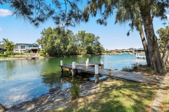 16 Teal Place, Sussex Inlet, NSW 2540