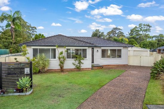 16 Young Close, Thornton, NSW 2322
