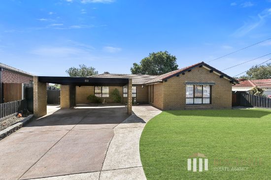 161 Outlook Drive, Dandenong North, Vic 3175