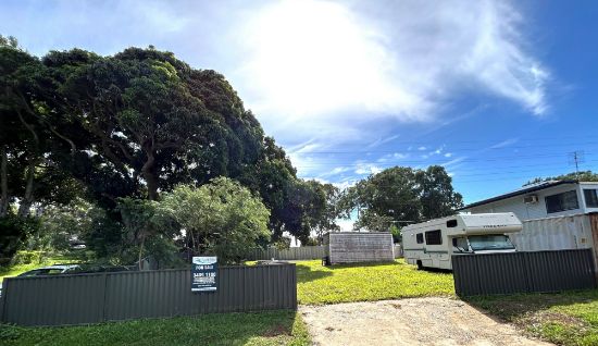 166 Canaipa Point Dr, Russell Island, Qld 4184