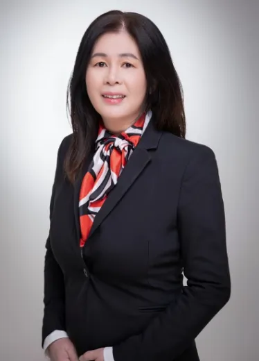 Julie Lam - Real Estate Agent at Elite Real Estate