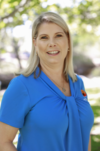 Teresa Thomson - Real Estate Agent