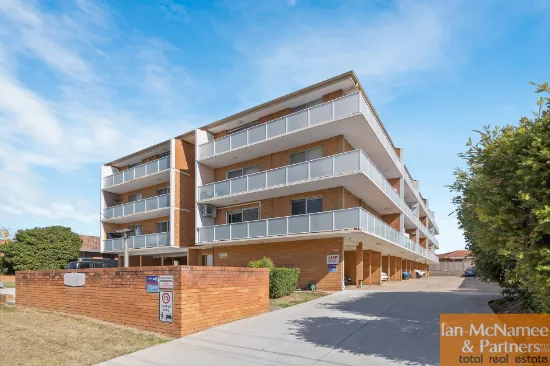 17/11 McKeahnie Street, Crestwood, NSW, 2620