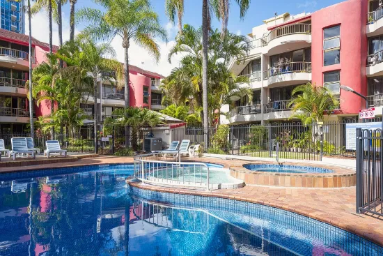 17/38 Enderley Avenue, Surfers Paradise, QLD, 4217