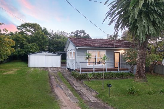 17 Anembo Avenue, Summerland Point, NSW 2259