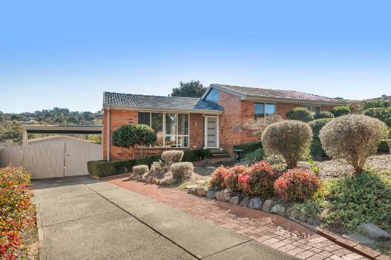 17 Baddeley Crescent, Spence, ACT 2615