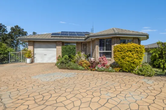 17 Bunya Pine Court, West Kempsey, NSW, 2440