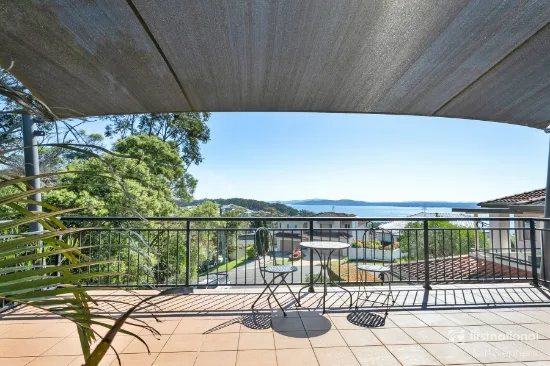 17 Canomii Close, Nelson Bay, NSW, 2315