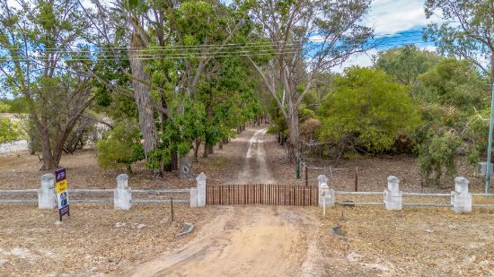 17 Eyre Close, Barragup, WA 6209