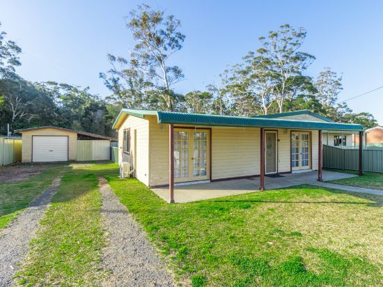 17 Glanville Road, Sussex Inlet, NSW 2540