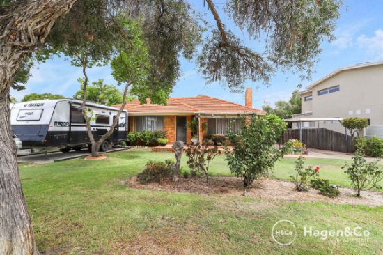 17 Hakea Road, Woodlands, WA 6018