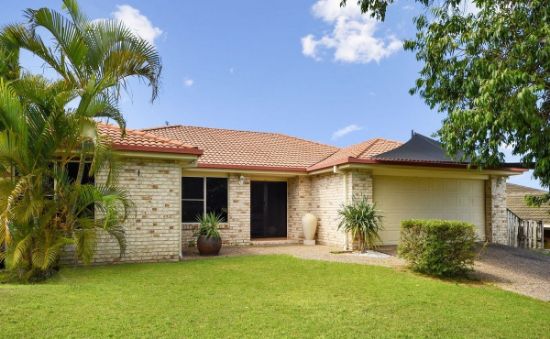 17 Midway Terrace, Pacific Pines, Qld 4211
