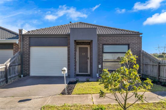 17 Oriano Street, Epping, Vic 3076