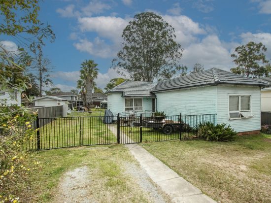 17 Penrose Crescent, South Penrith, NSW 2750